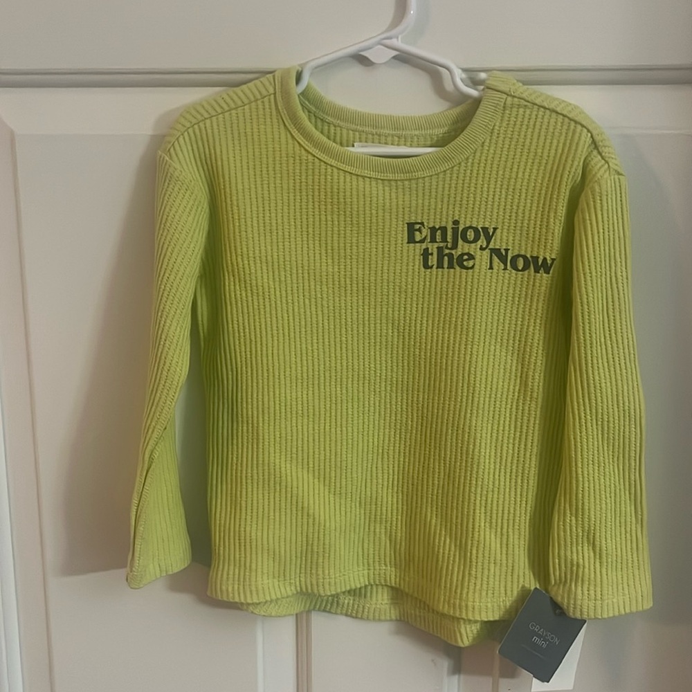 Long sleeve thermal. Size 4T. NWT